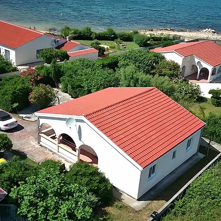 Holiday home Viric Ds *